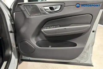 Volvo Xc60 Plus Automatic Petrol SUV - Stock Number (1674355) - 18th supplementary image