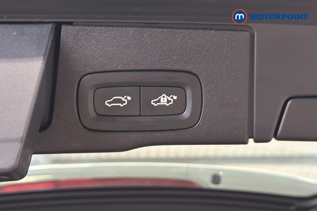 Volvo Xc60 Plus Automatic Petrol SUV - Stock Number (1674355) - 35th supplementary image