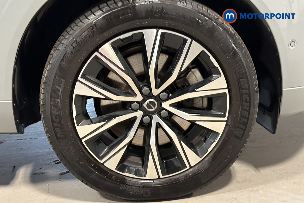 Volvo Xc60 Plus Automatic Petrol SUV - Stock Number (1674355) - 47th supplementary image