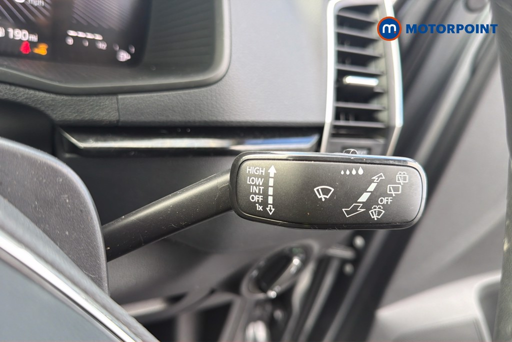 Skoda Karoq Se L Automatic Petrol SUV - Stock Number (1674719) - 11th supplementary image