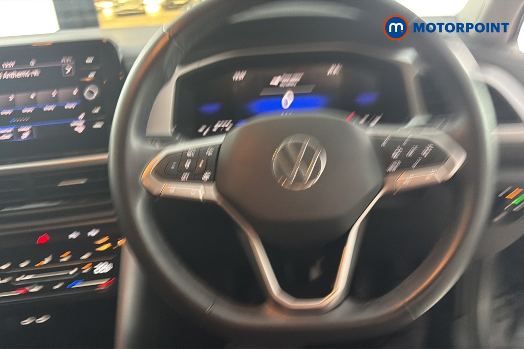 Volkswagen T-Roc Match Manual Petrol SUV - Stock Number (1674933) - 2nd supplementary image