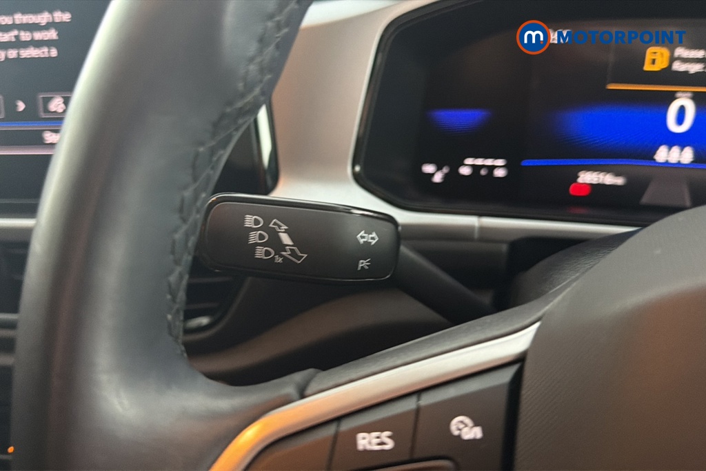 Volkswagen T-Roc Match Manual Petrol SUV - Stock Number (1674933) - 5th supplementary image