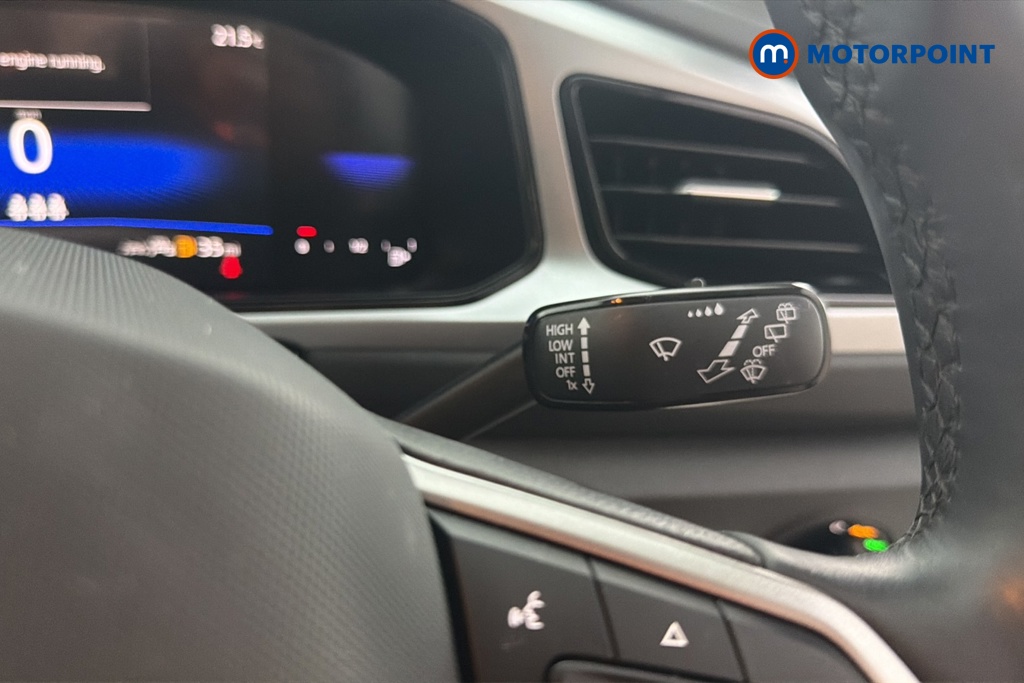 Volkswagen T-Roc Match Manual Petrol SUV - Stock Number (1674933) - 6th supplementary image
