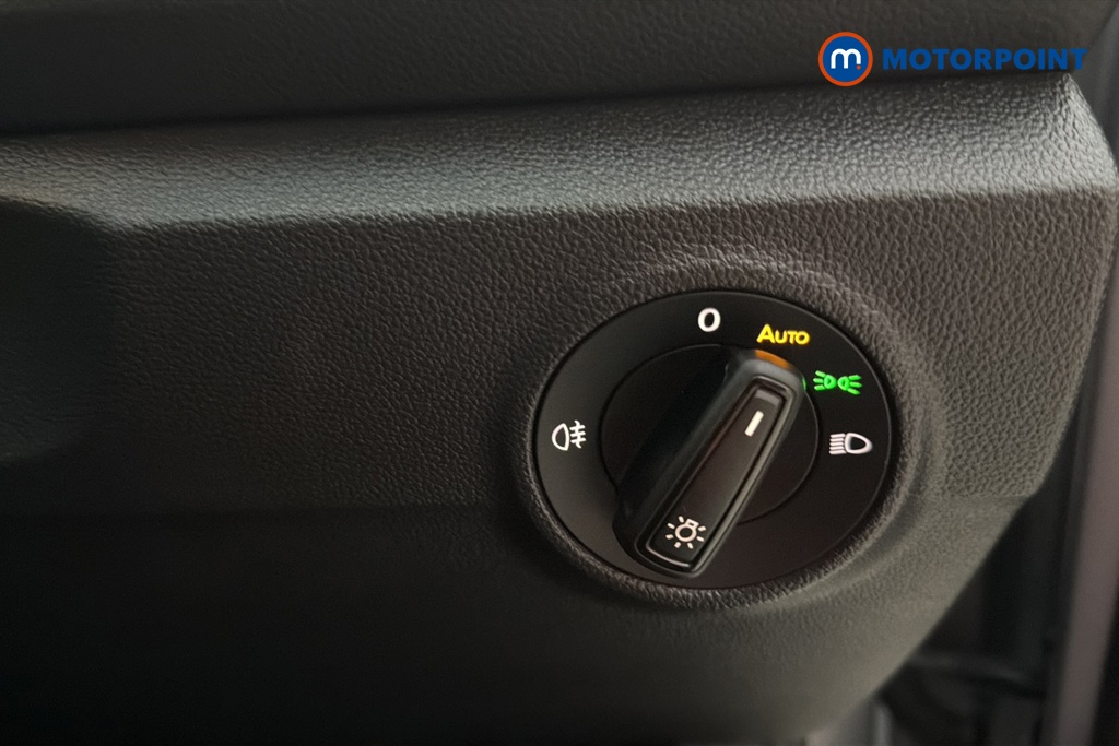 Volkswagen T-Roc Match Manual Petrol SUV - Stock Number (1674933) - 11th supplementary image
