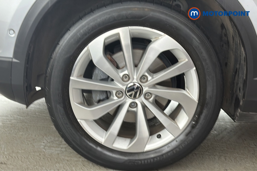 Volkswagen T-Roc Match Manual Petrol SUV - Stock Number (1674933) - 44th supplementary image