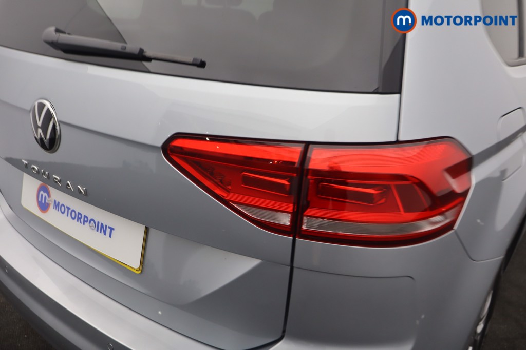 Volkswagen Touran Match Manual Petrol People Carrier - Stock Number (1675981) - 3rd supplementary image