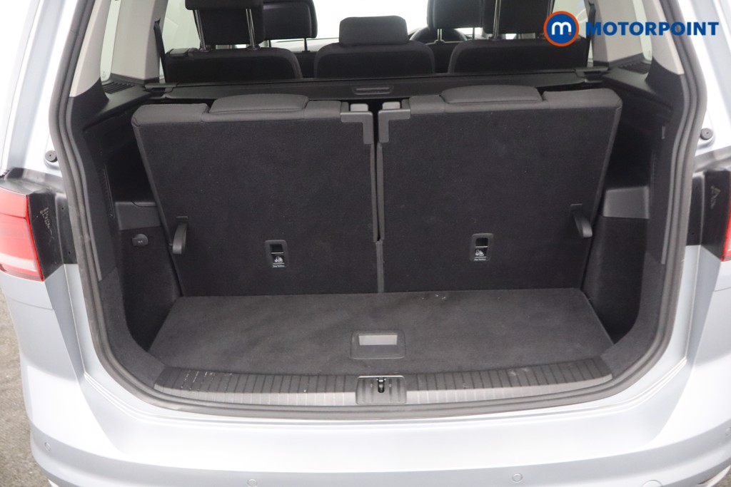 Volkswagen Touran Match Manual Petrol People Carrier - Stock Number (1675981) - 7th supplementary image