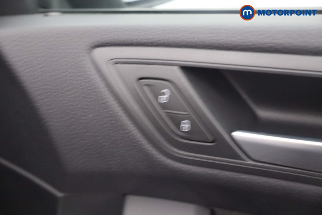 Volkswagen Touran Match Manual Petrol People Carrier - Stock Number (1675981) - 13th supplementary image