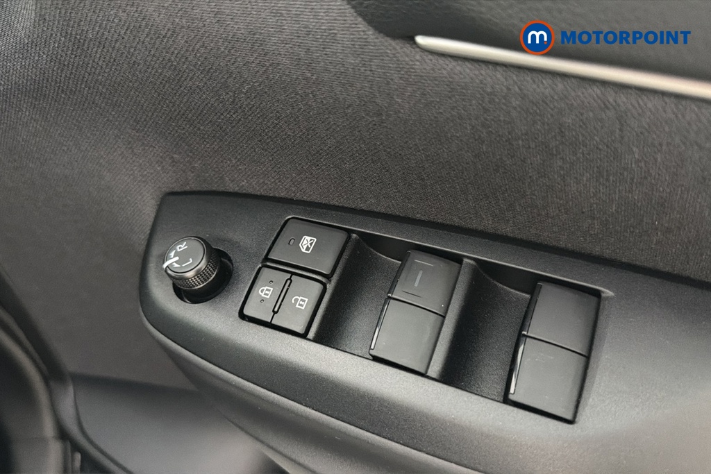 Toyota Yaris Cross Icon Automatic Petrol-Electric Hybrid Estate - Stock Number (1676175) - 19th supplementary image