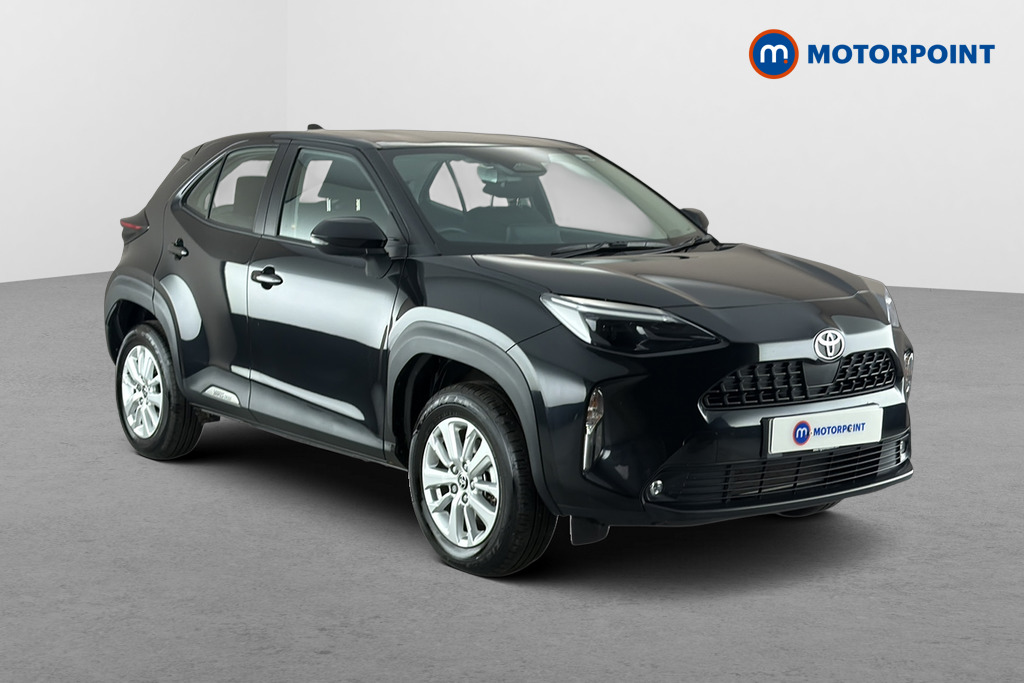 Toyota Yaris Cross Icon Automatic Petrol-Electric Hybrid Estate - Stock Number (1676175) - Drivers side front corner