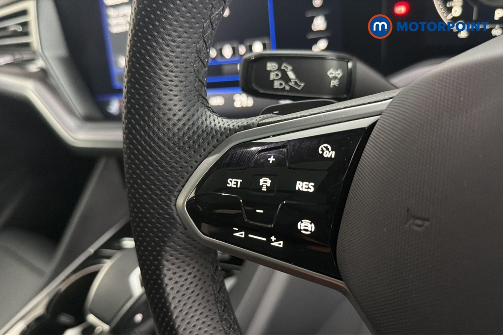 Volkswagen Touareg Black Edition Automatic Diesel SUV - Stock Number (1676205) - 4th supplementary image