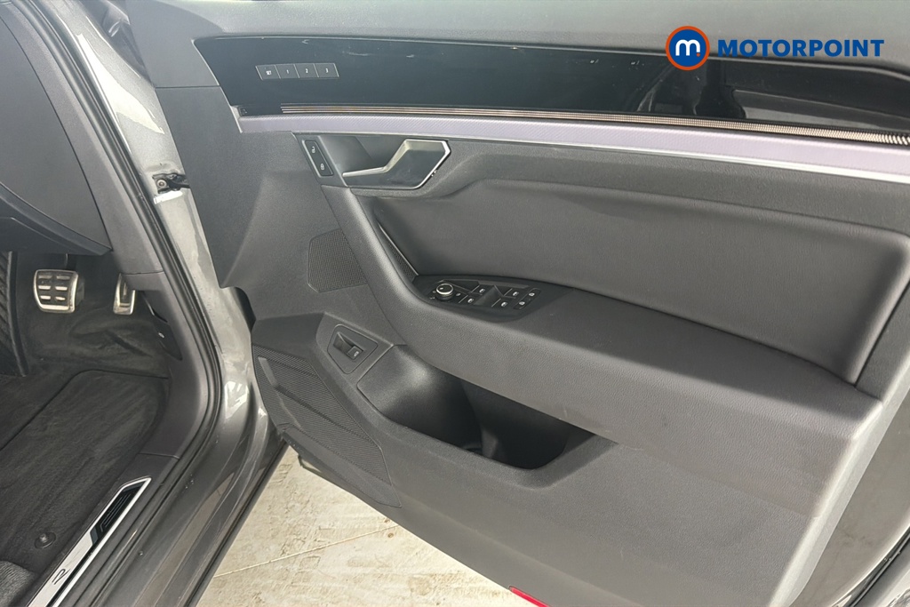 Volkswagen Touareg Black Edition Automatic Diesel SUV - Stock Number (1676205) - 18th supplementary image