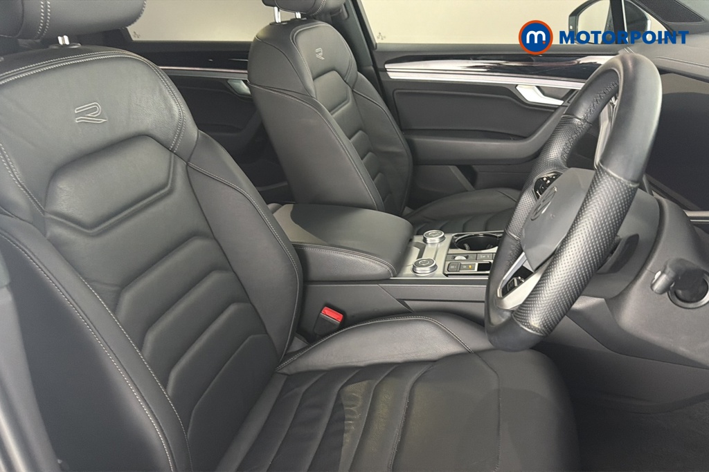 Volkswagen Touareg Black Edition Automatic Diesel SUV - Stock Number (1676205) - 22nd supplementary image