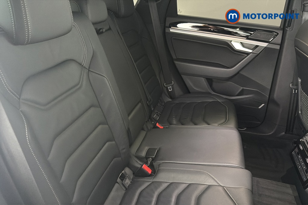 Volkswagen Touareg Black Edition Automatic Diesel SUV - Stock Number (1676205) - 25th supplementary image