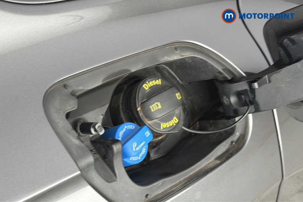 Volkswagen Touareg Black Edition Automatic Diesel SUV - Stock Number (1676205) - 41st supplementary image
