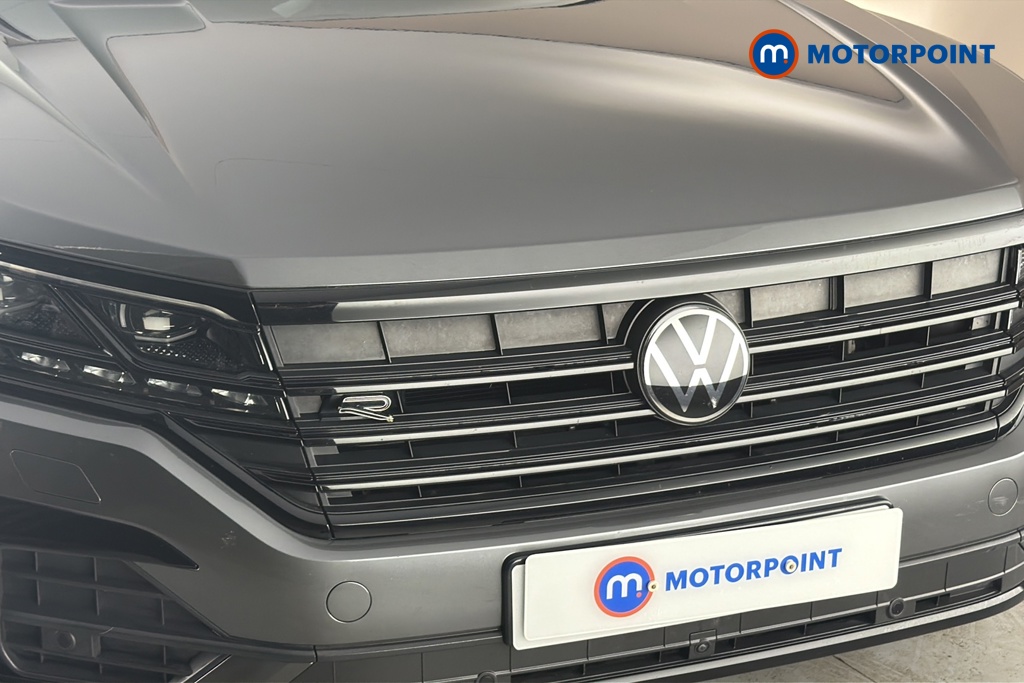 Volkswagen Touareg Black Edition Automatic Diesel SUV - Stock Number (1676205) - 43rd supplementary image