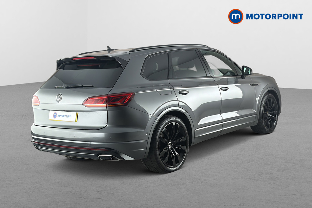 Volkswagen Touareg Black Edition Automatic Diesel SUV - Stock Number (1676205) - Passenger side rear corner
