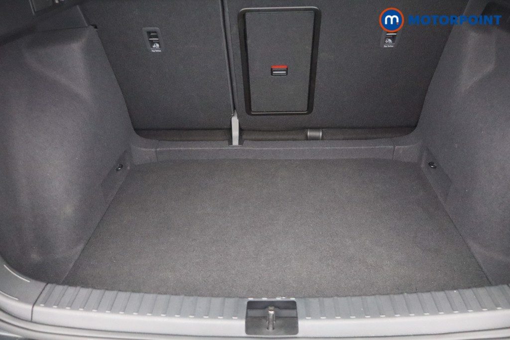 Seat Ateca Xperience Lux Automatic Petrol SUV - Stock Number (1676225) - 6th supplementary image
