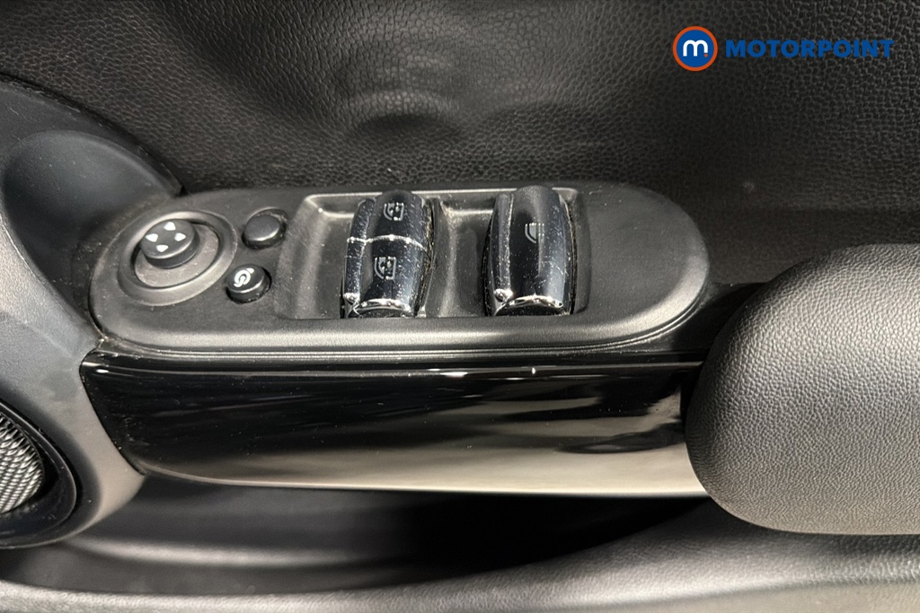 Mini Convertible Cooper S Sport Automatic Petrol Convertible - Stock Number (1676317) - 19th supplementary image