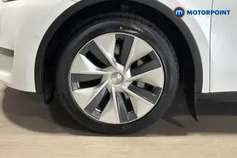 Tesla Model Y Long Range Automatic Electric SUV - Stock Number (1676414) - 44th supplementary image