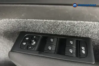 Volvo Xc40 Core Automatic Petrol SUV - Stock Number (1676851) - 19th supplementary image