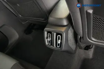 Volvo Xc40 Core Automatic Petrol SUV - Stock Number (1676851) - 28th supplementary image