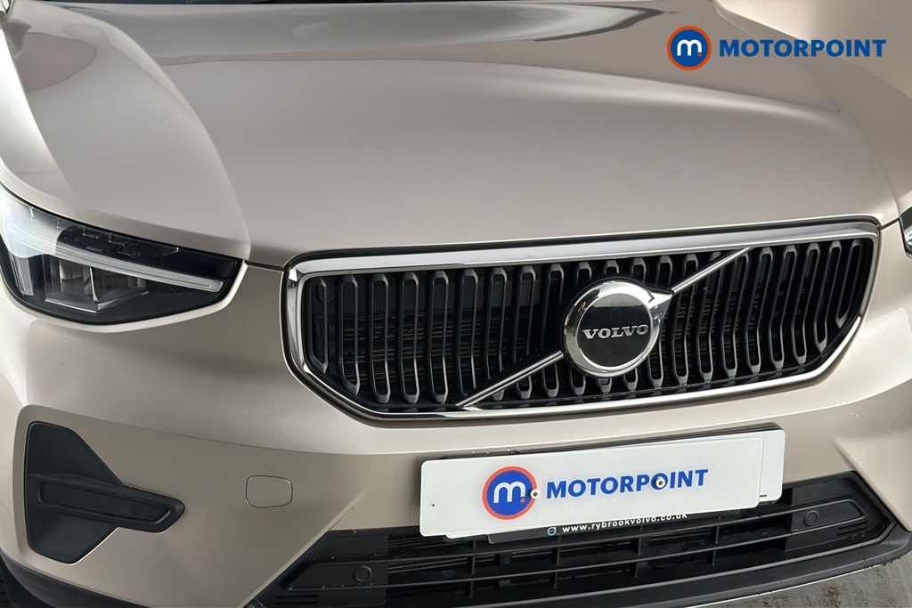 Volvo Xc40 Core Automatic Petrol SUV - Stock Number (1676851) - 43rd supplementary image