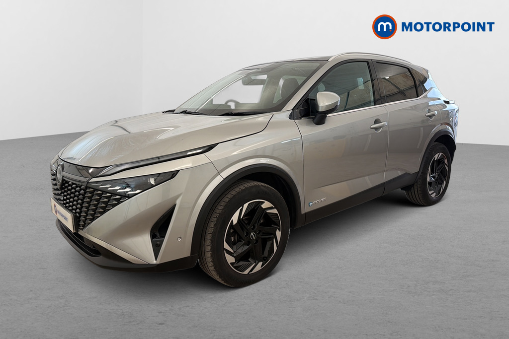 Nissan Qashqai N-Connecta Automatic Petrol-Electric Hybrid SUV - Stock Number (1677109) - Passenger side front corner