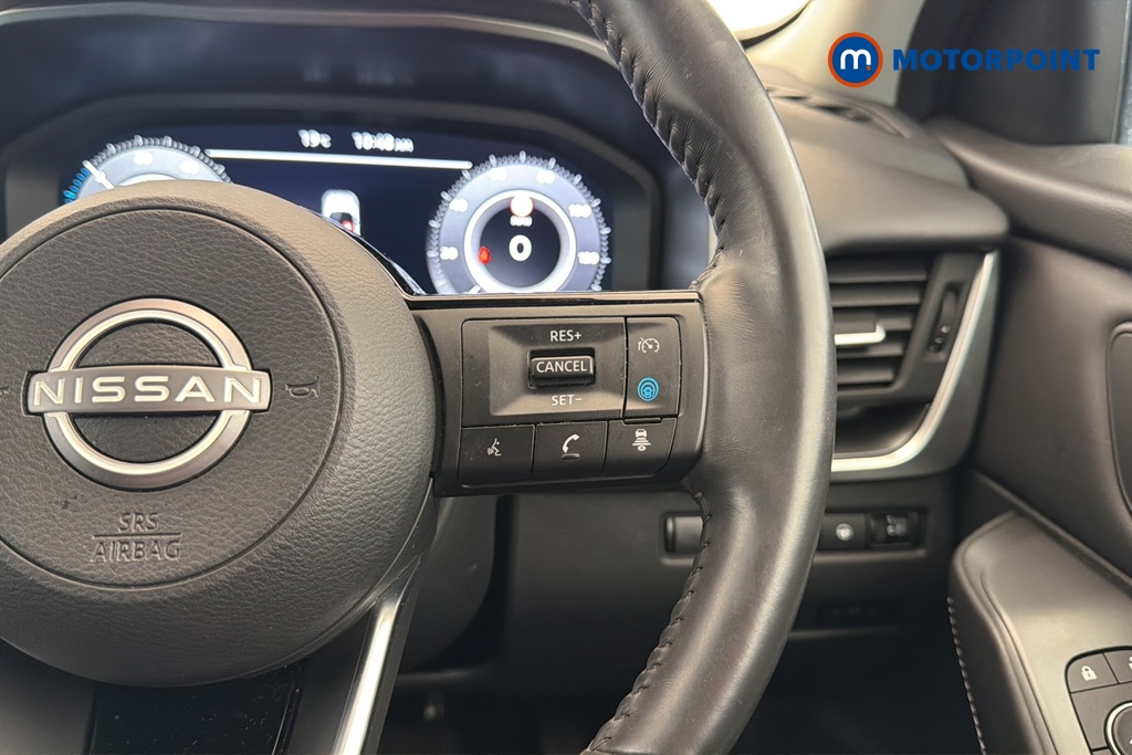 Nissan Qashqai N-Connecta Automatic Petrol-Electric Hybrid SUV - Stock Number (1677109) - 3rd supplementary image