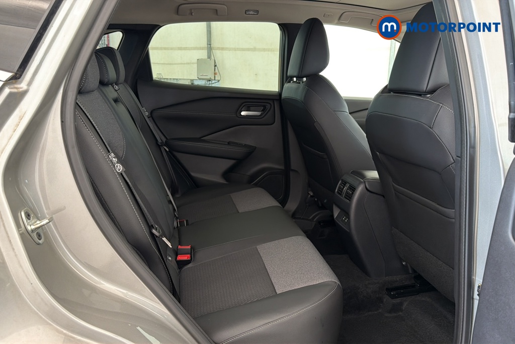 Nissan Qashqai N-Connecta Automatic Petrol-Electric Hybrid SUV - Stock Number (1677109) - 25th supplementary image
