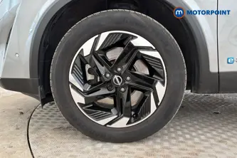 Nissan Qashqai N-Connecta Automatic Petrol-Electric Hybrid SUV - Stock Number (1677109) - 44th supplementary image