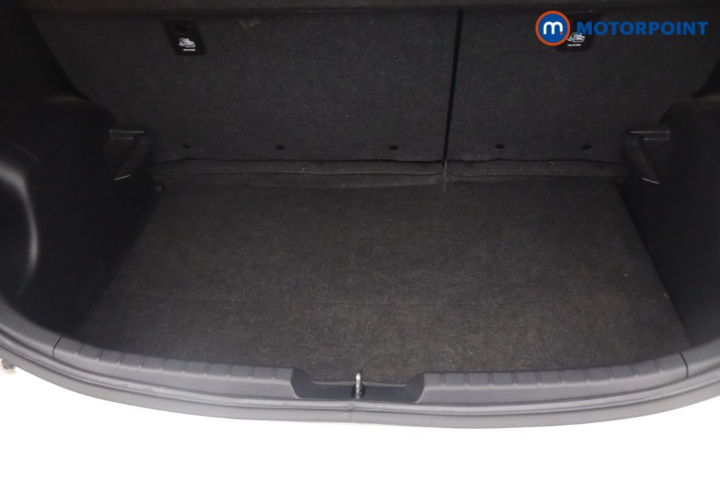 Toyota Yaris Active Automatic Petrol-Electric Hybrid Hatchback - Stock Number (1677294) - 4th supplementary image
