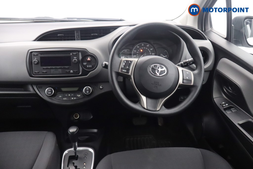 Toyota Yaris Active Automatic Petrol-Electric Hybrid Hatchback - Stock Number (1677294) - 7th supplementary image