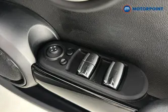 Mini Convertible Cooper Exclusive Automatic Petrol Convertible - Stock Number (1677597) - 19th supplementary image