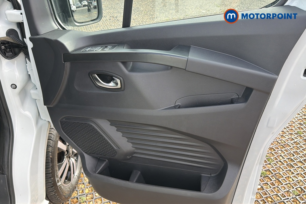 Renault Trafic Extra Sport Manual Diesel Panel Van - Stock Number (1677739) - 18th supplementary image