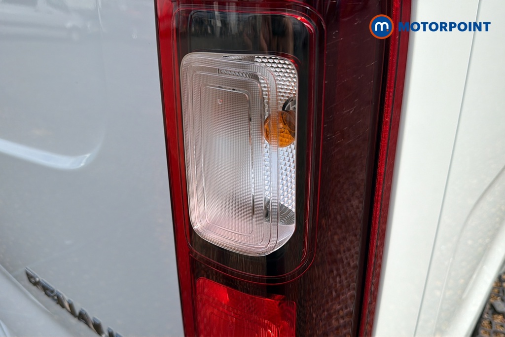 Renault Trafic Extra Sport Manual Diesel Panel Van - Stock Number (1677739) - 33rd supplementary image