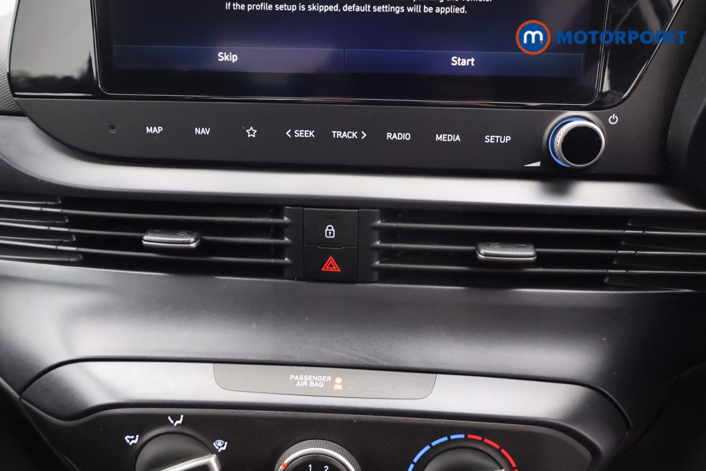 Hyundai I20 Advance Manual Petrol Hatchback - Stock Number (1677998) - 13th supplementary image