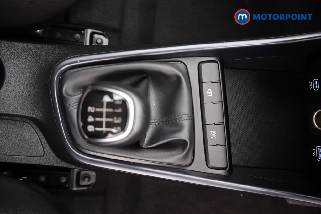 Hyundai I20 Advance Manual Petrol Hatchback - Stock Number (1677998) - 16th supplementary image