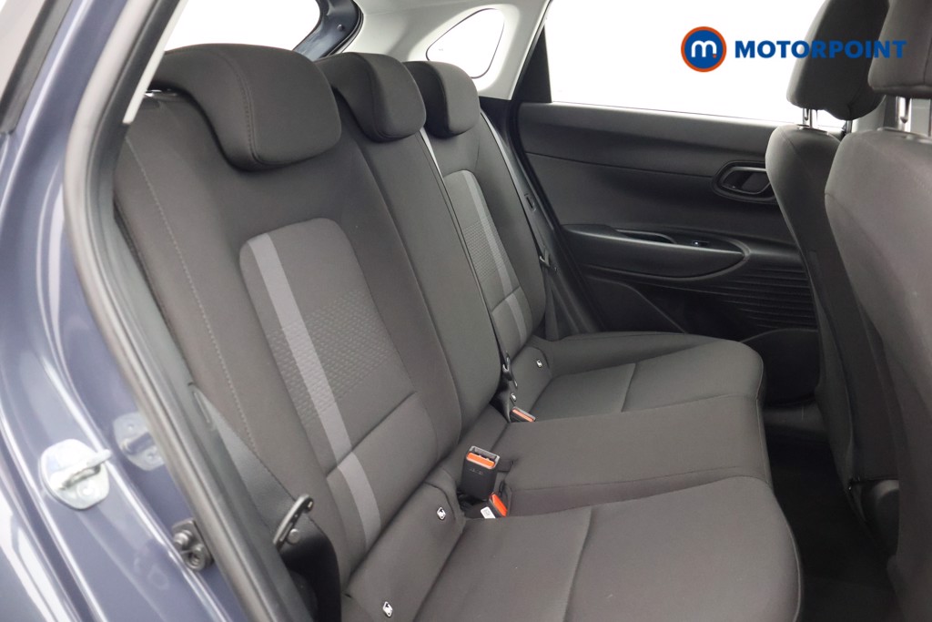 Hyundai I20 Advance Manual Petrol Hatchback - Stock Number (1677998) - 23rd supplementary image