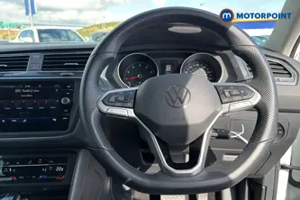 Volkswagen Tiguan Life Automatic Petrol SUV - Stock Number (1678108) - 2nd supplementary image