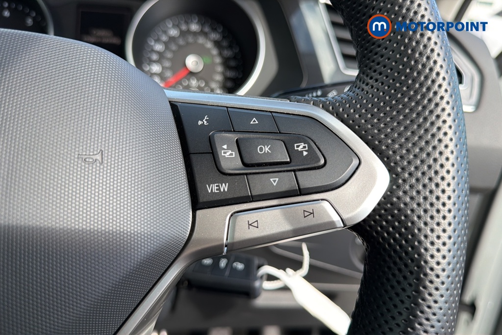 Volkswagen Tiguan Life Automatic Petrol SUV - Stock Number (1678108) - 3rd supplementary image