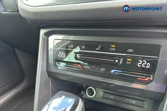 Volkswagen Tiguan Life Automatic Petrol SUV - Stock Number (1678108) - 12th supplementary image