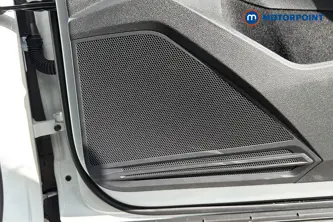 Volkswagen Tiguan Life Automatic Petrol SUV - Stock Number (1678108) - 21st supplementary image