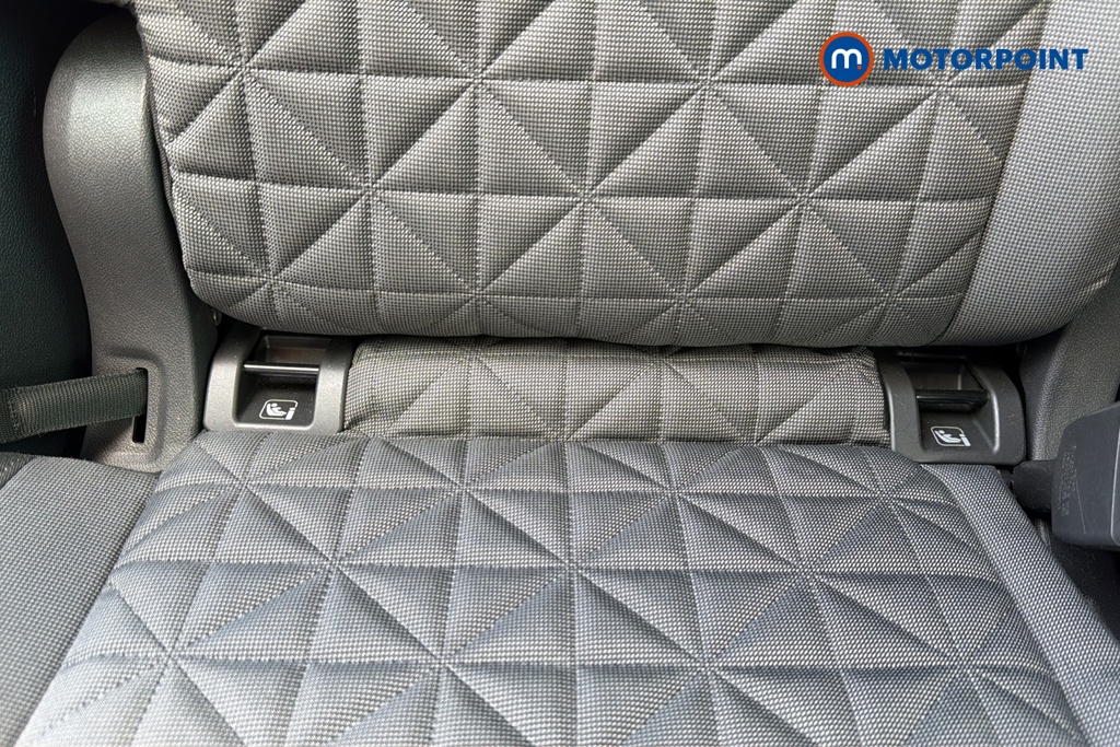 Volkswagen Tiguan Life Automatic Petrol SUV - Stock Number (1678108) - 27th supplementary image