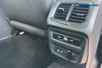Volkswagen Tiguan Life Automatic Petrol SUV - Stock Number (1678108) - 28th supplementary image