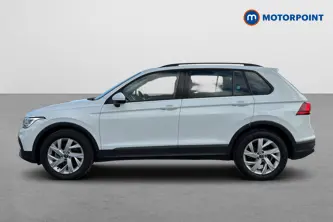 Volkswagen Tiguan Life Automatic Petrol SUV - Stock Number (1678108) - Drivers side