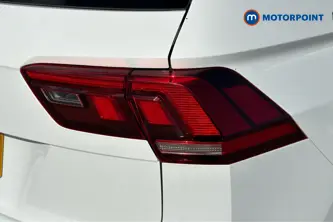 Volkswagen Tiguan Life Automatic Petrol SUV - Stock Number (1678108) - 36th supplementary image
