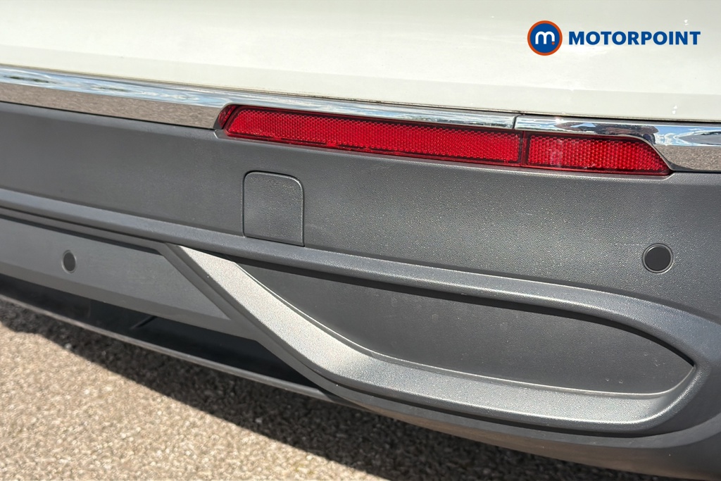 Volkswagen Tiguan Life Automatic Petrol SUV - Stock Number (1678108) - 39th supplementary image