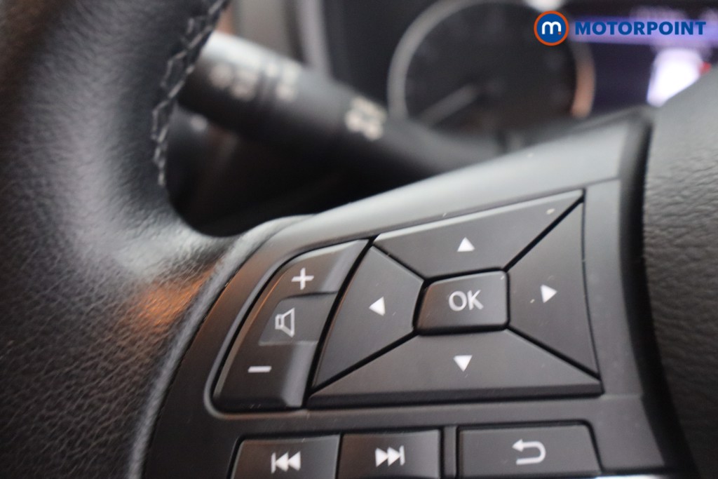Nissan Juke Tekna Manual Petrol SUV - Stock Number (1678190) - 15th supplementary image