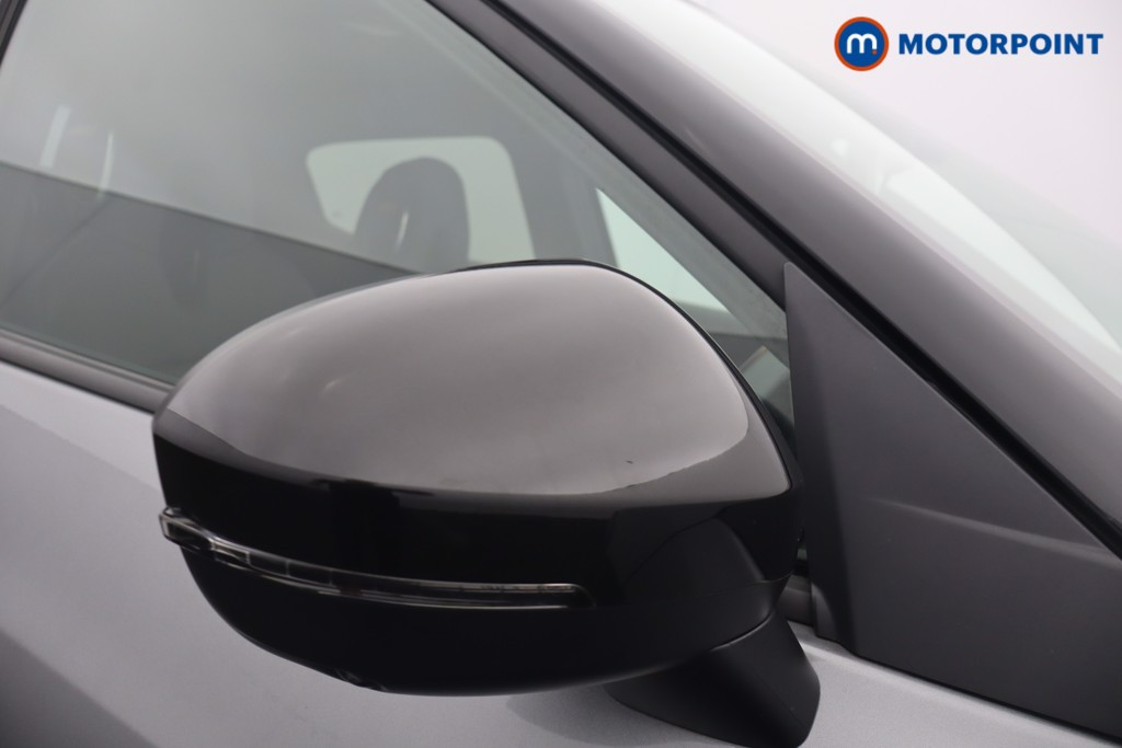 Nissan Juke Tekna Manual Petrol SUV - Stock Number (1678190) - 22nd supplementary image